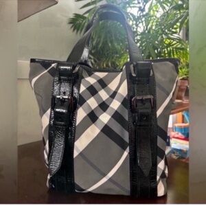 Burberry Black and Gray Checkered Women's Bag